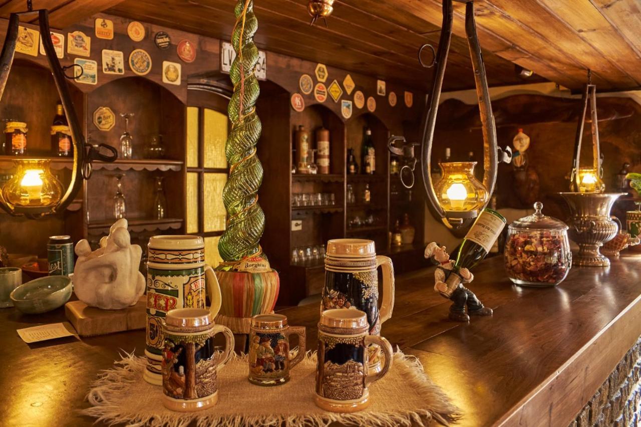 Hosteria La Posta Del Cazador San Martín de los Andes Exterior photo