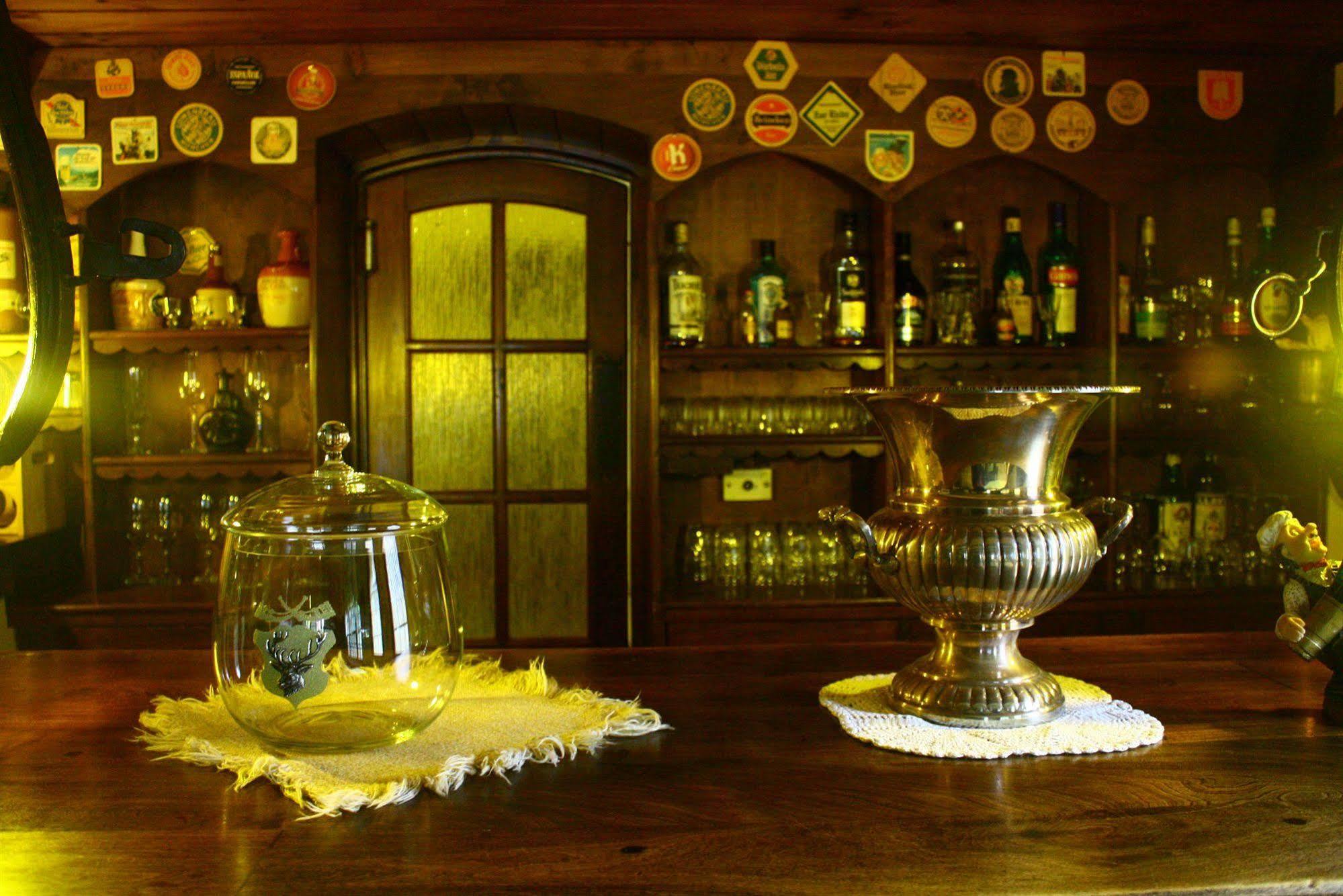 Hosteria La Posta Del Cazador San Martín de los Andes Exterior photo