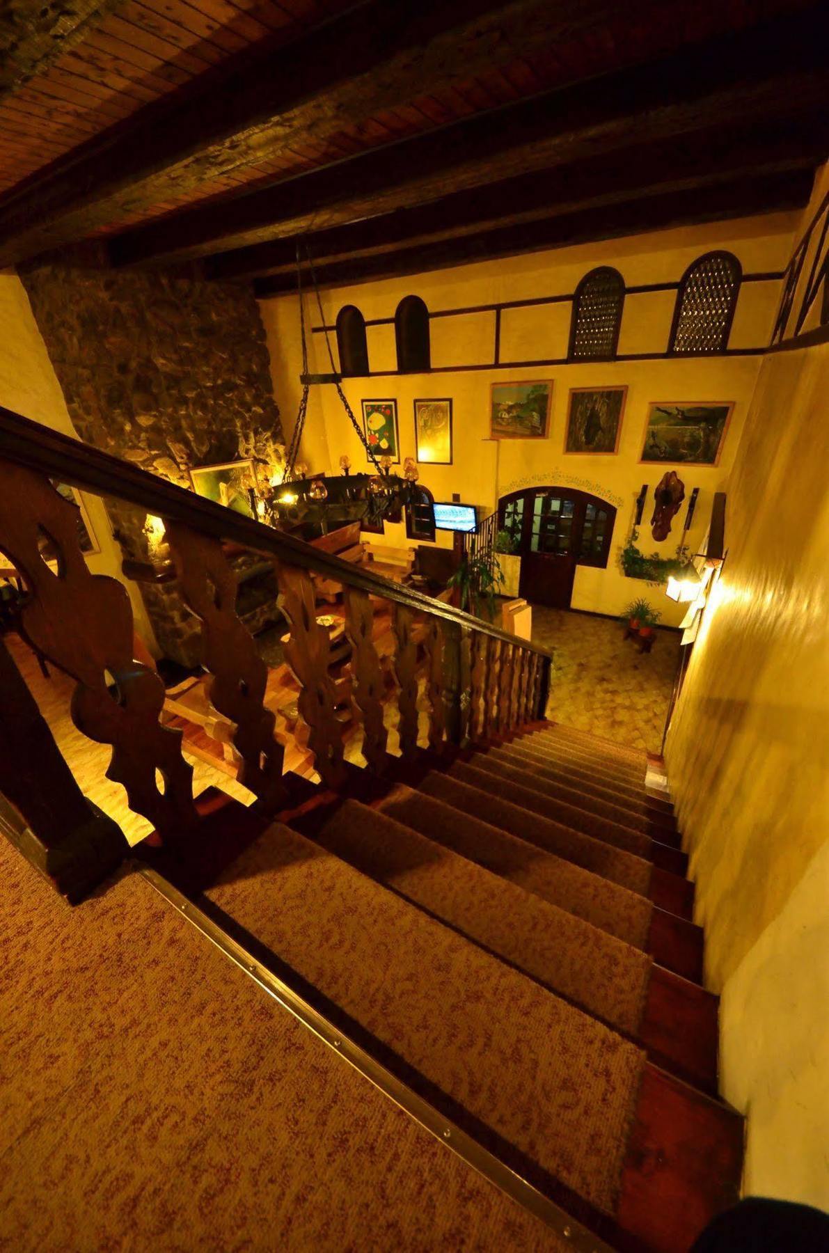 Hosteria La Posta Del Cazador San Martín de los Andes Exterior photo